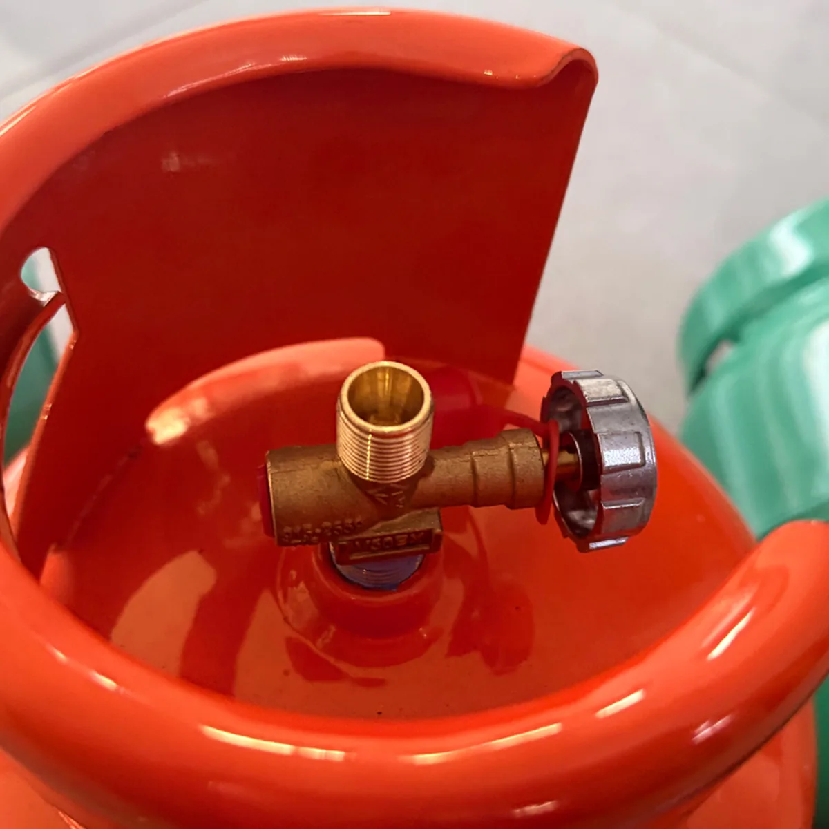 4kg Yellow LPG Cylinder - LPG - Ningbo factory Made in China wholesale